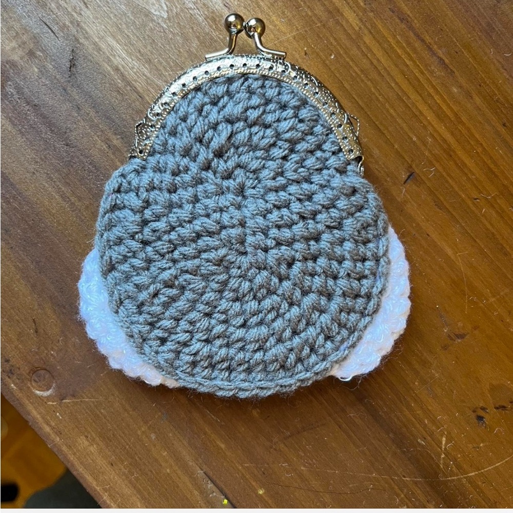 Handmade Crochet Fly Coin Purse - Picture 5 of 5